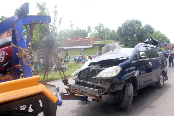 laka karambol sumberlawang