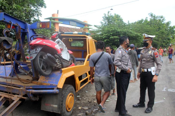 laka karambol sumberlawang