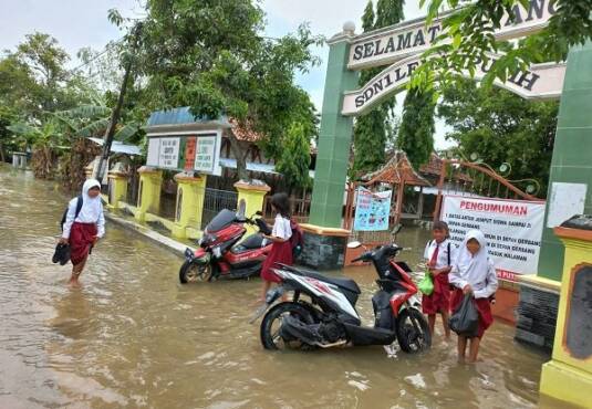 Banjir Desa Lemahputih