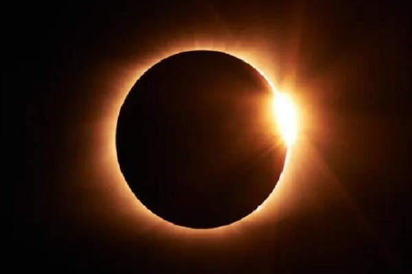 4 Desember 2021 Ada Super New Moon, Apakah Itu?