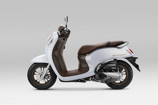 New Honda Scoopy Prestige White