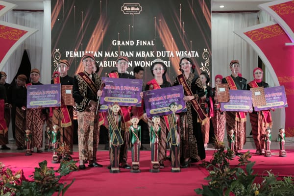 Pemenang Pemilihan Duta Wisata Kabupaten Wonogiri 2021. (Istimewa/Dokumentasi Pandawagiri)
