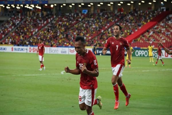 Striker Timnas Indonesia asal PSS Sleman, Irfan Jaya, merayakan selebrasi setelah mencetak gol, Minggu (19/12/2021). (pssi.org)