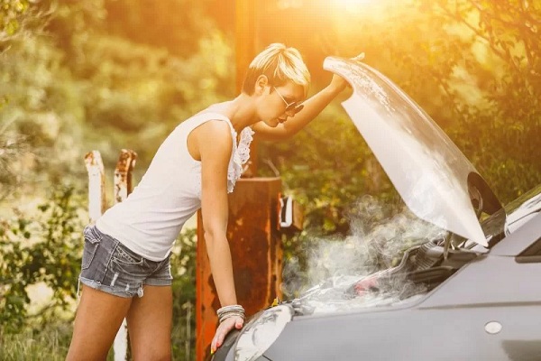 Yuk Kenali Tanda-tanda Air Radiator Mulai Berkurang