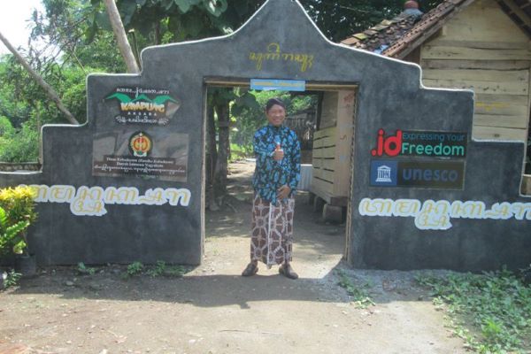 Kampung Aksara Pacibita di Kelurahan Srimulyo, Kapenewon Piyungan, Kabupaten Bantul, Provinsi Daerah Istimewa Yogyakarta. (Antaranews.com)