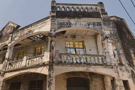 Gedung Soesman's Kantoor dalam kondisi terbengkalai