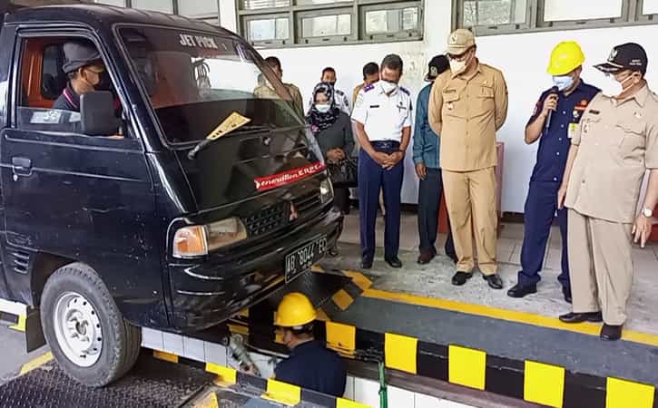 Uji Kir Kendaraan di Kulonprogo, Bayar Pakai Nontunai