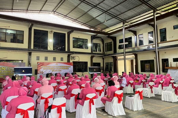 Kegiatan Sosialisasi dan Penyuluhan Hukum yang diadakan Seksi Hukum Polres Wonogiri berlangsung di Mapolres Wonogiri, Selasa (25/1/2022). (Istimewa/Polres Wonogiri)
