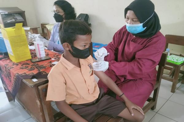 Anggota BIN Jateng Datangi SD di Klaten, Ada Apa Ya?