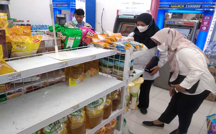 Alfamart Jual Minyak Goreng Murah, Konsumen Diminta Membeli Wajar
