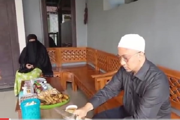 Ustaz Yusuf Mansur Dikerjai Orang Kepercayaan, Ini Kisahnya