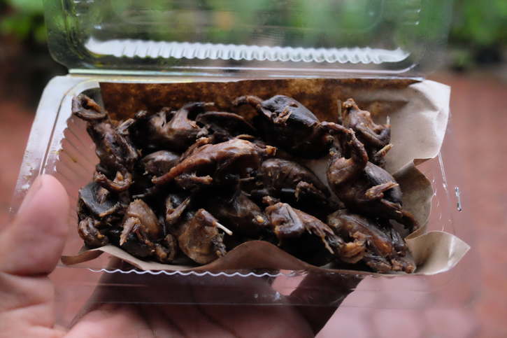 kuliner daging burung pipit alias emprit