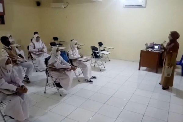 Kementerian Pendidikan Kebudayaa Riset dan Teknologi menilai penting menjadikan anak sebagai pusat pembelajaran dibandingkan yang selama ini lebih mengedepankan aspek kognitif. (Antaranews.com)