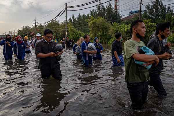 Waspada! BMKG: Potensi Banjir Rob di Pesisir Jateng Hingga 25 Mei