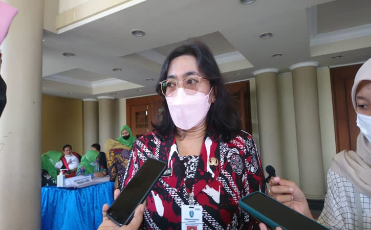 Kepala Dinkes Ponorogo Dyah Ayu Puspitaningarti mengingatkan bahayanya penyakit hipertensi Kamis (19/5/2022). (Ronaa Nisa’us Sholikhah/Solopos.com)