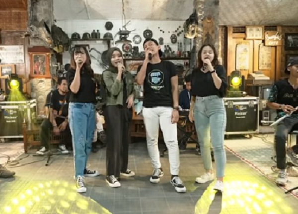 Lirik Lagu Bestie - Mamnun feat Cimbrut, Sasya Arkhisna & Yuni Vebra