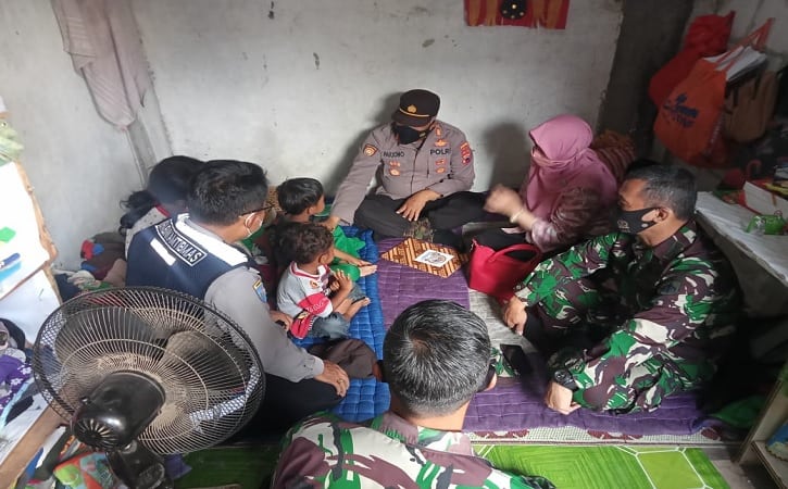 Cerita Bocah Pemulung Cilik Solo: Cari Rongsokan Sejak Usia 3 Tahun