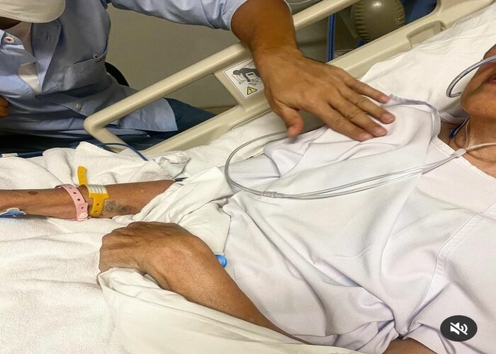 Sebelum meninggal, Rima Melati sempat menjalani perawatan lantaran mengidap ulkus dekubitus. (Instagram/@marisa_tumbuan)