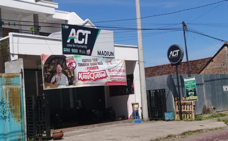 Kantor layanan ACT cabang Madiun masih buka Kamis (7/7/2022). (Ronaa Nisa’us Sholikhah/Solopos.com)
