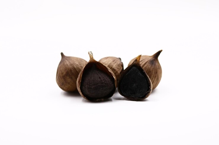 Begini Cara Membuat Bawang Hitam Seperti Dikonsumsi Dewa 19