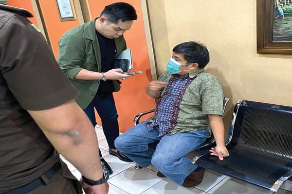 Komnas PA Sebut Korban Pelecehan Motivator Julianto Eka Siswi Solopos Com Panduan