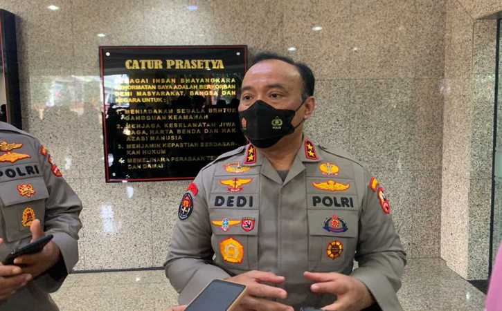 Polisi Tangkap Pemuda Madiun Diduga Hacker Bjorka, Kadiv Humas: Masih Didalami - Vimarsana News