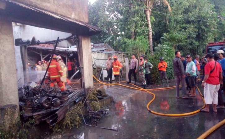 Kondisi di lokasi terbakarnya ratusan tabung elpiji di Banjardowo RT 87, Kalurahan Patalan, Kapanewon Jetis, Bantul - Dok.BPBD Bantul