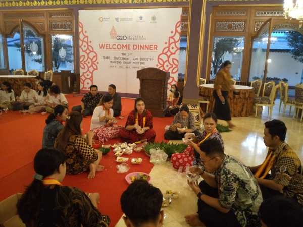 Keraton Solo menggelar wilujengan menjelang acara Welcome Dinner delegasi G20 yang akan berlangsung Sasana Andrawina, Selasa (5/7/2022) sore ini. Foto diambil Senin (4/7/2022). (Solopos/Afifa Enggar Wulandari)