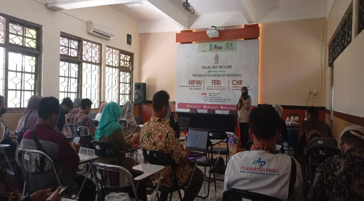 Program kolaboratif industrial, pendampingan Halal Self Declare kepada UMKM di Kampus FEBI UIN RM Said, Kamis (30/6/2022). (Istimewa)