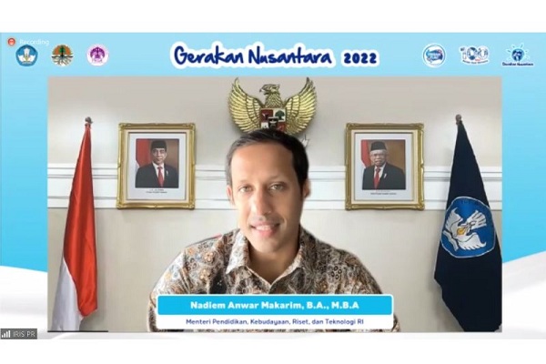 Mendikbudristek Nadiem Anwar Makarim memberikan sambutan melalui video dalam webinar “Gerakan Nusantara (Gernus) 2022” pada Kamis (4/8/2022). (Antara)