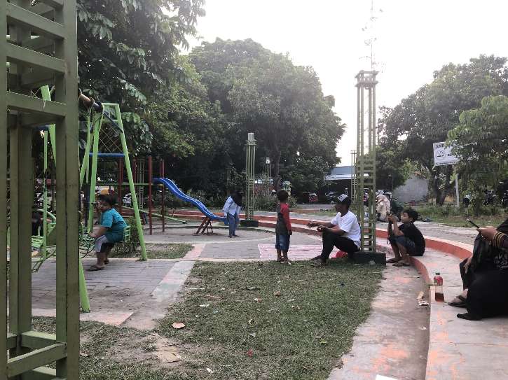 Masih Ada yang Merokok di Kawasan Tanpa Rokok Taman Kridoanggo Sragen