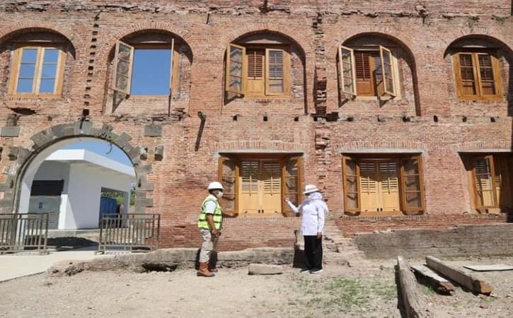 Gubernur Khofifah Usulkan Wahana Wisata Air di Benteng Pendem Ngawi