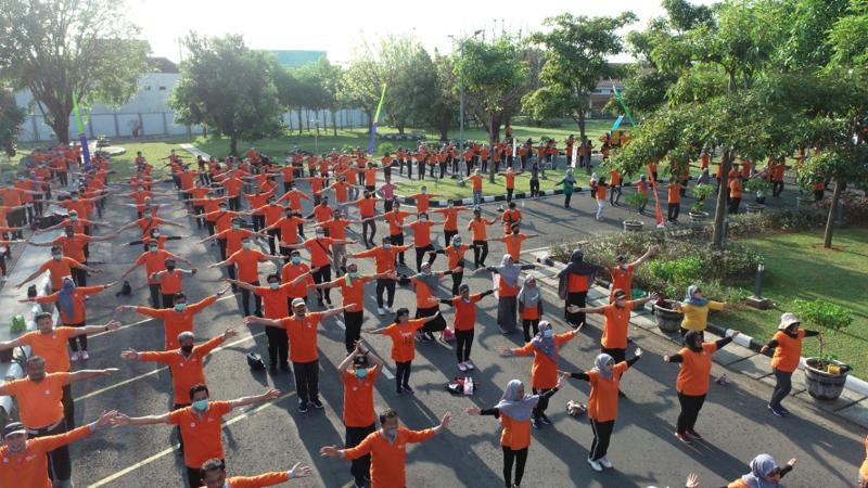 Diikuti 1.808 Peserta, Senam Sentul RS Ortopedi Surakarta Pecahkan Rekor Muri