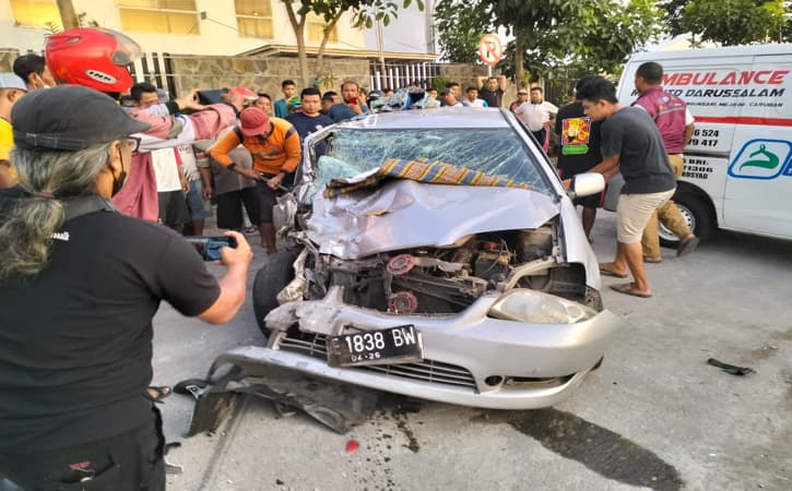 3 Hari 2 Kecelakaan Beruntun Terjadi di Madiun, 3 Tewas & 6 Kendaraan Ringsek