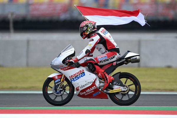Mario Suryo Aji saat tampil di Sirkuit Mandalika, Lombok, NTB, Minggu (20/3/2022). (Antara/Andika Wahyu)