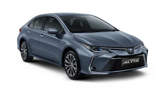 daftar mobil hybrid di Indonesia